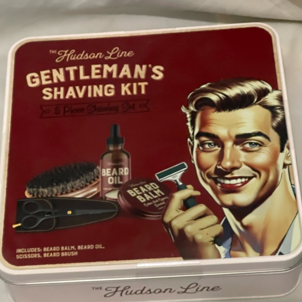 The Hudson Line Gentleman’s  Shaving Kit 5 Piece Shaving Kit NEW Tin Containers